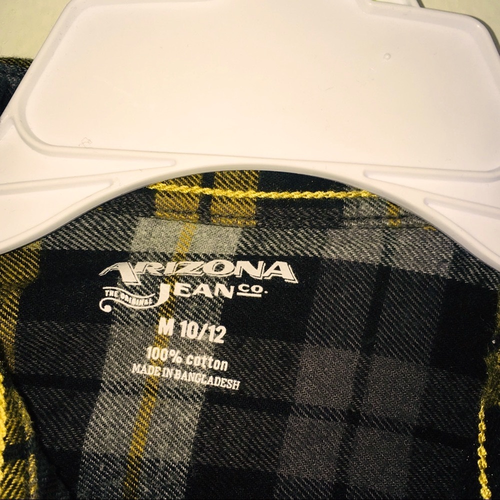Square Design Shirt - Picture 6 of 7